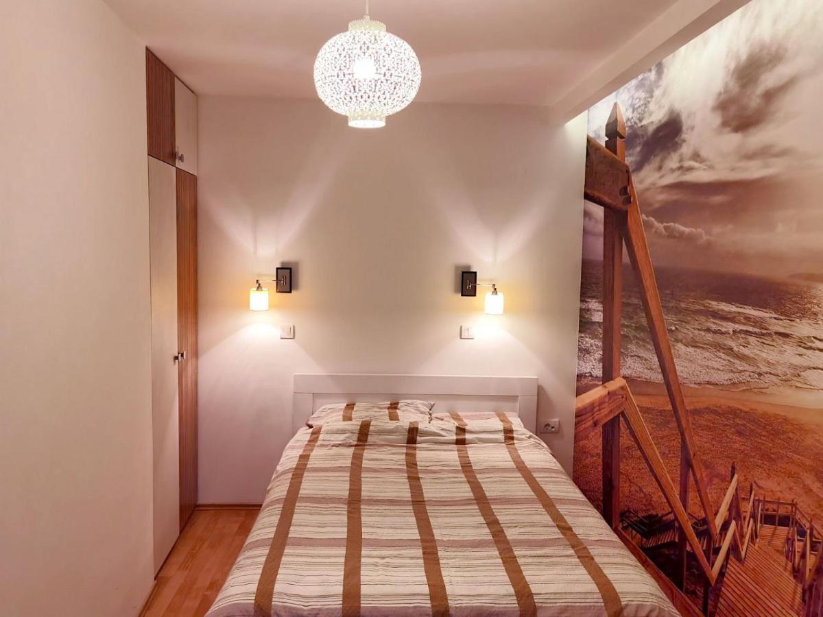Alo Alo Apartman 6 Kruševac エクステリア 写真